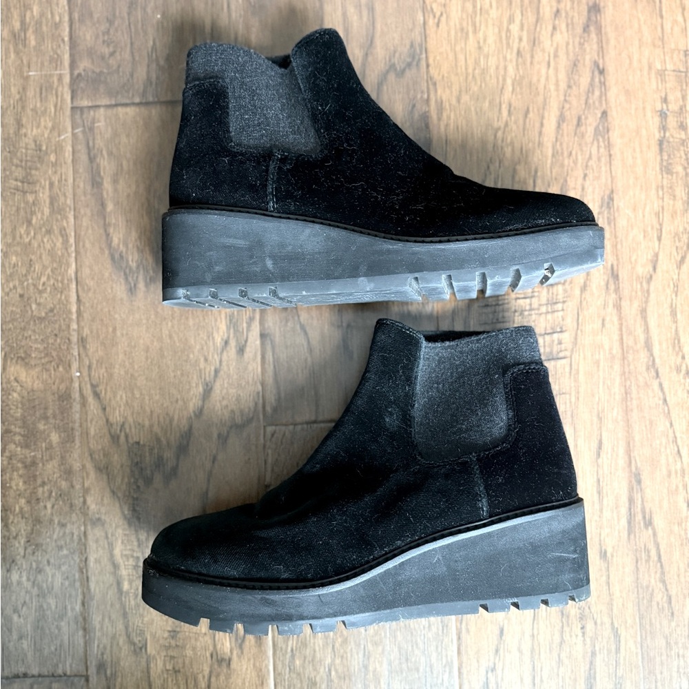 Chelsea Wedge Washed Leather Bootie